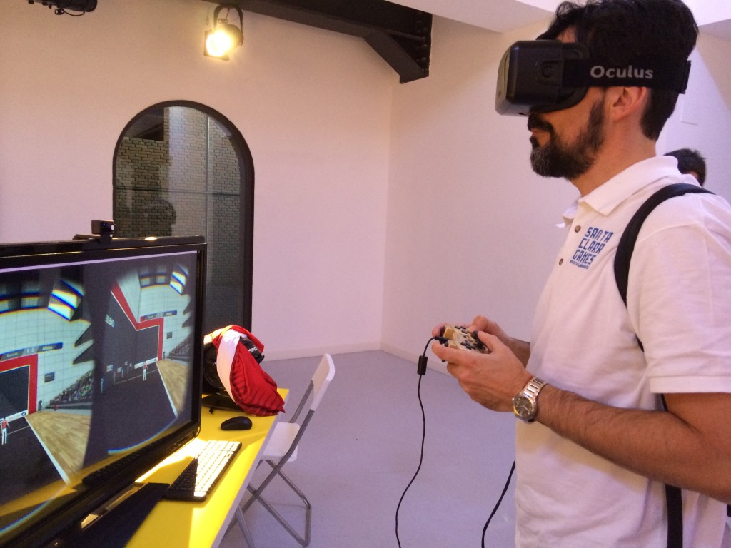 @gravstar trying the Fronton Occulus Rift version from our @PulsarConcept friends